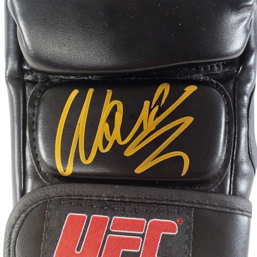 Wanderlei Silva Signed UFC Glove Beckett MMA Autograph HOF Memorabilia Auto - Picture 3 of 7