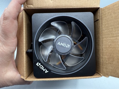 AMD 712-000076 REV B WRAITH PRISM HEAT SINK WITH FAN HEATSINK - Bild 3 von 10