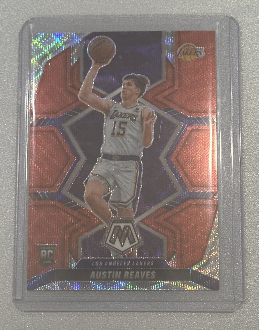 2021-22 Panini Mosaic Austin Reaves RC Red Wave #241 Los Angeles Lakers