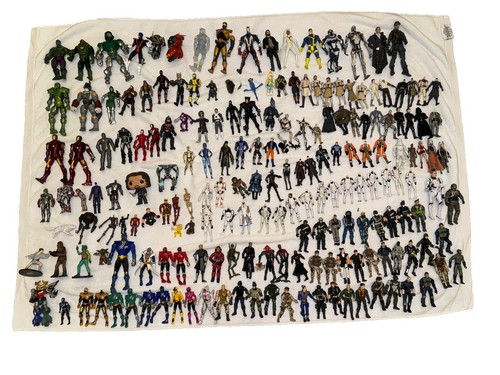Enorme lotto di 190+ figurine Marvel G.I. Accessori Power Rangers Joe Star Wars - Foto 1 di 23