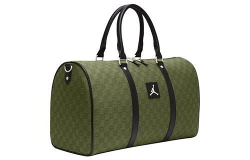 Bolso de Viaje de Lujo Air Jordan Monograma Logo Jacquard 25L Oliva Claro - Imagen 14 de 16