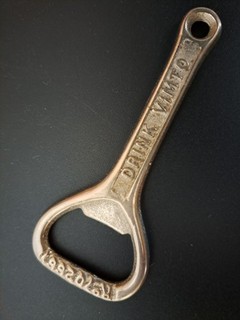 DRINK VIMTO VINTAGE CAST METAL BOTTLE OPENER 9cm long x 4cm wide RD 702661