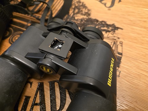 Binoculares gran angular Bushnell 13-1250 12 x 50 con estuche y tapas de lentes - Imagen 4 de 6
