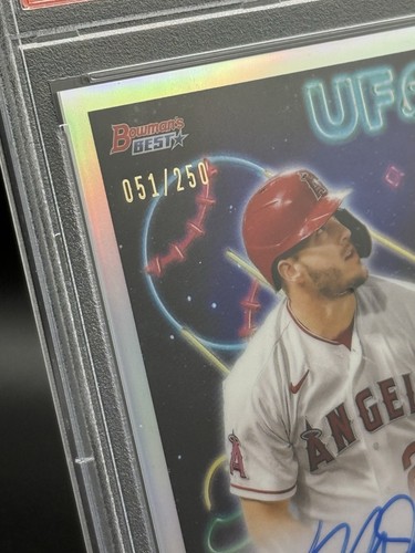 2022 Bowman's Best - Bowman Ufo AUTOGRAPHS Mike Trout #UFOA-MT /250 (AU) PSA 9 - Picture 3 of 4