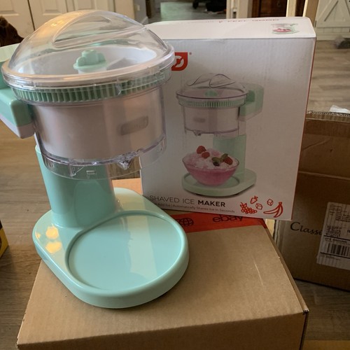 DASH Shaved Ice Maker Machine Mint Green Blue DSIM100GBAQ02 Snow Cone Maker - Picture 1 of 8