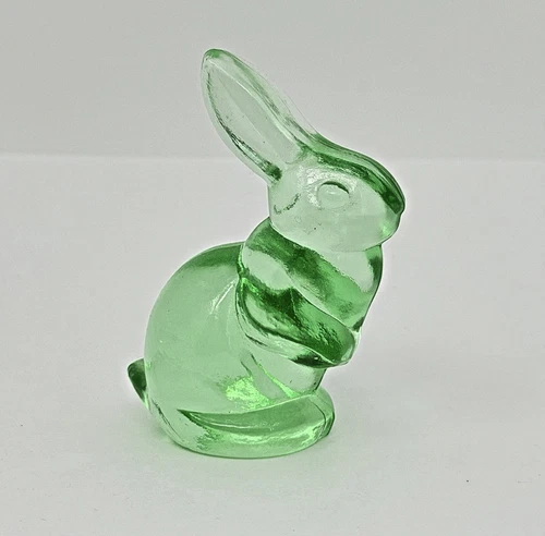 Fenton Green Glass Bunny Rabbit Figurine 2.75"