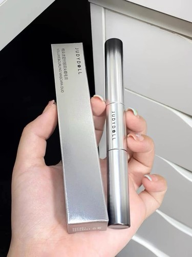 Judy doll Volume And Curling mascara - Bild 7 von 14