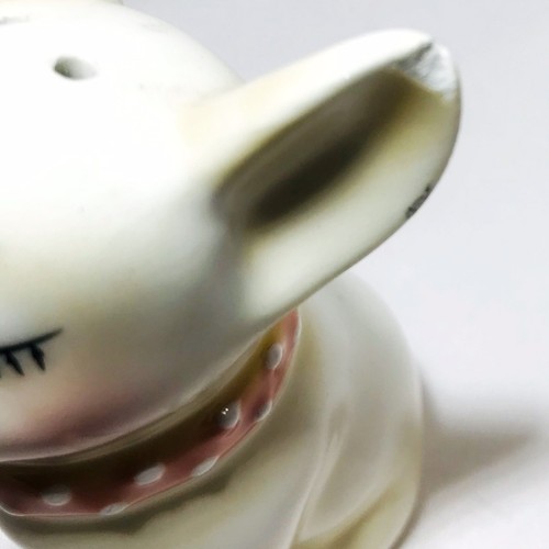 Kissing Chihuahua Dogs Magnetic Ceramic Salt Pepper Shakers Mwah! Westland - Picture 7 of 8