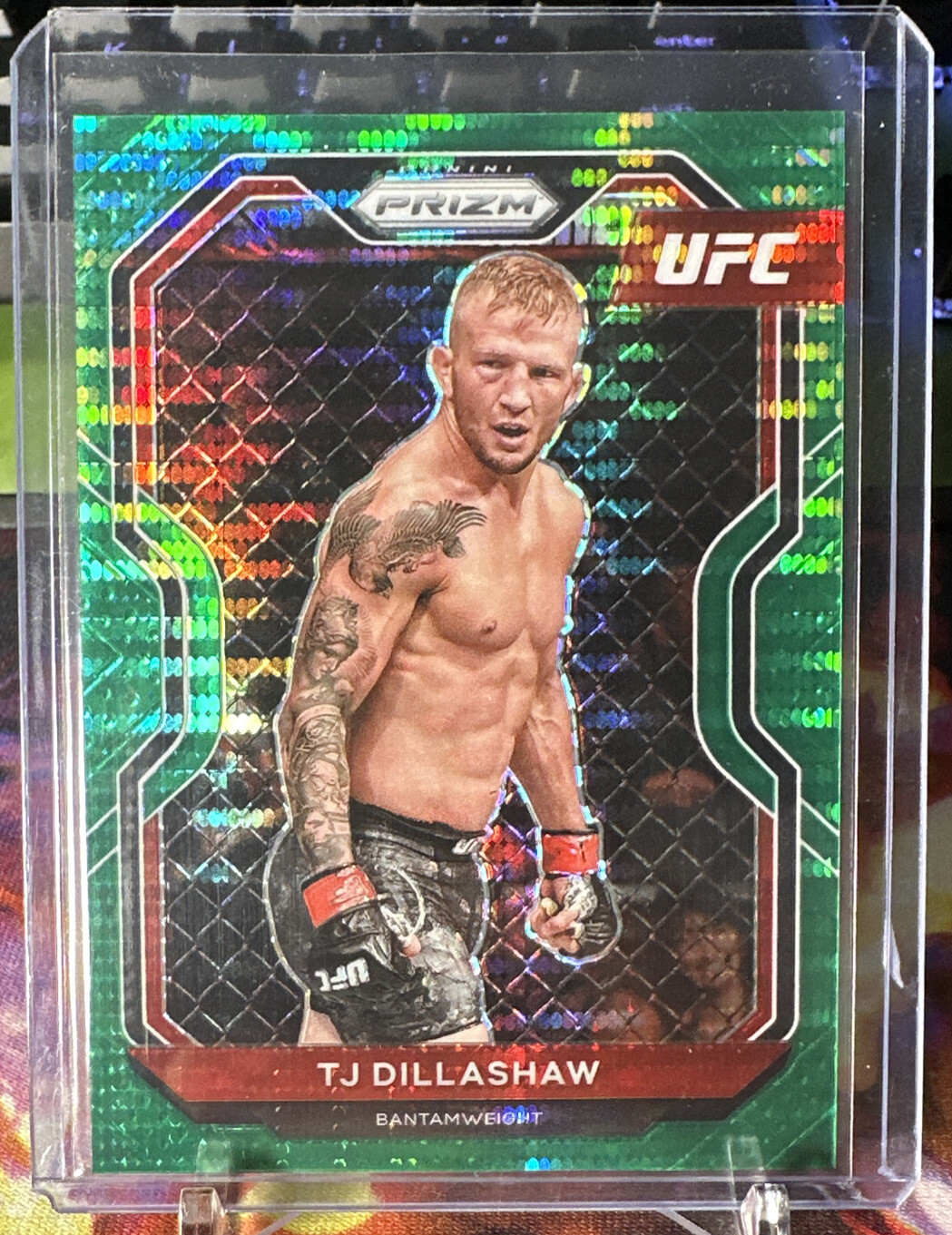 TJ Dillashaw 2021 Panini Prizm UFC Green Pulsar /25 Debut
