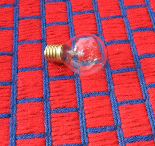 BOX of 4 NEW 40w high intensity 40S11 LIGHT BULB E17 intermediate 130V LAVA S11 - Picture 2 of 3