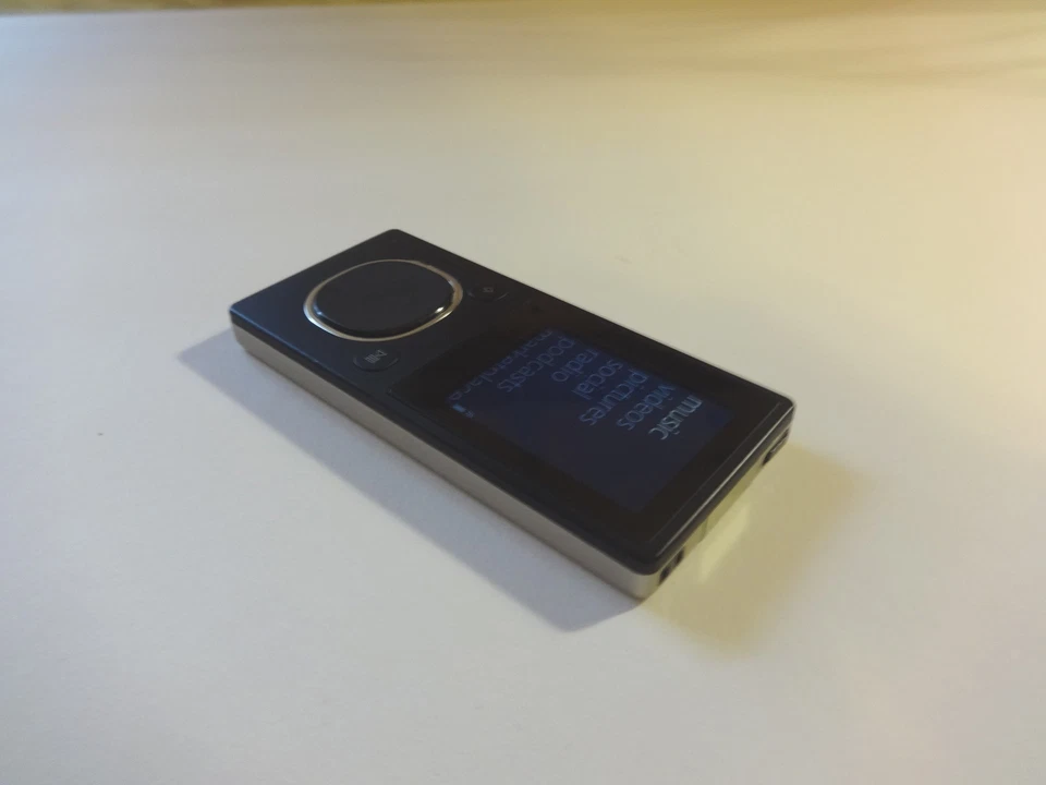 MICROSOFT ZUNE NEGRO 8GB...BATERÍA NUEVA... Foto 3 de 4