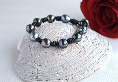 Tahitian Pearls on Black Greek Leather Bracelet Elegant Pearl Jewelry Gift Idea - Picture 9 of 11