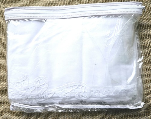 New Keeco Handmade Collection Twin Battenburg Bed Skirt 100% Cotton White - Picture 3 of 3