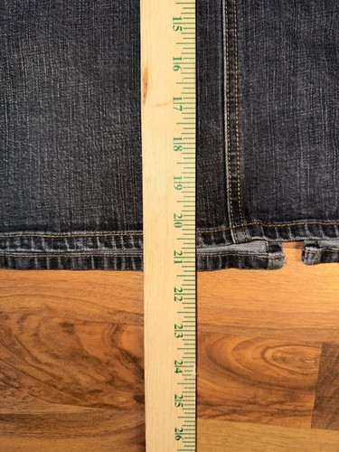 Access Women's Teens Sz 16 Blue Jean Skirt Tag Is Faded Check Measurements - Picture 9 of 9