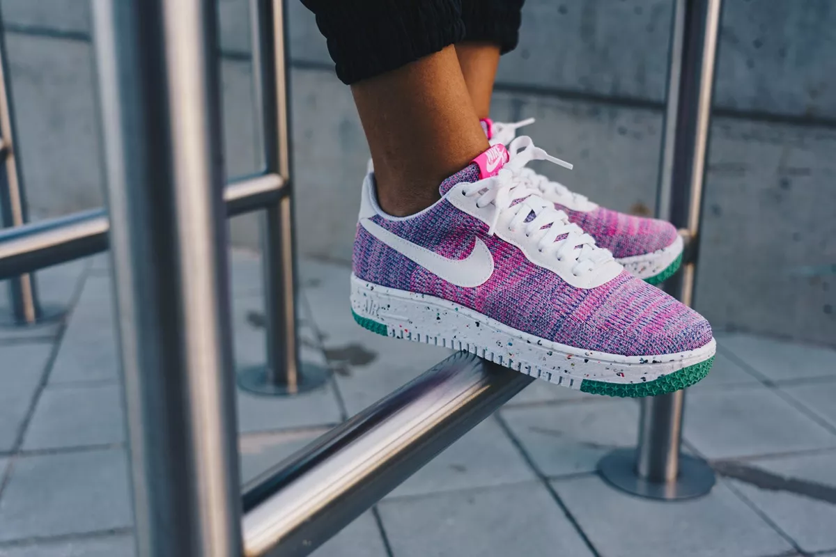 nike air force 1 crater flyknit pink