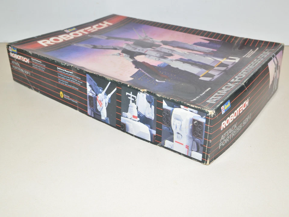Vintage 1985 ROBOTECH ATTACK FORTRESS SDF1 Model Kit Complete Unbuilt Revell - Image 3 of 3