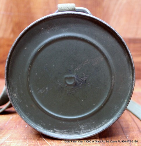 WW2 Wehrmacht German M30 Gas Mask And Canister Marked Marz 1945/Signed - Picture 16 of 18