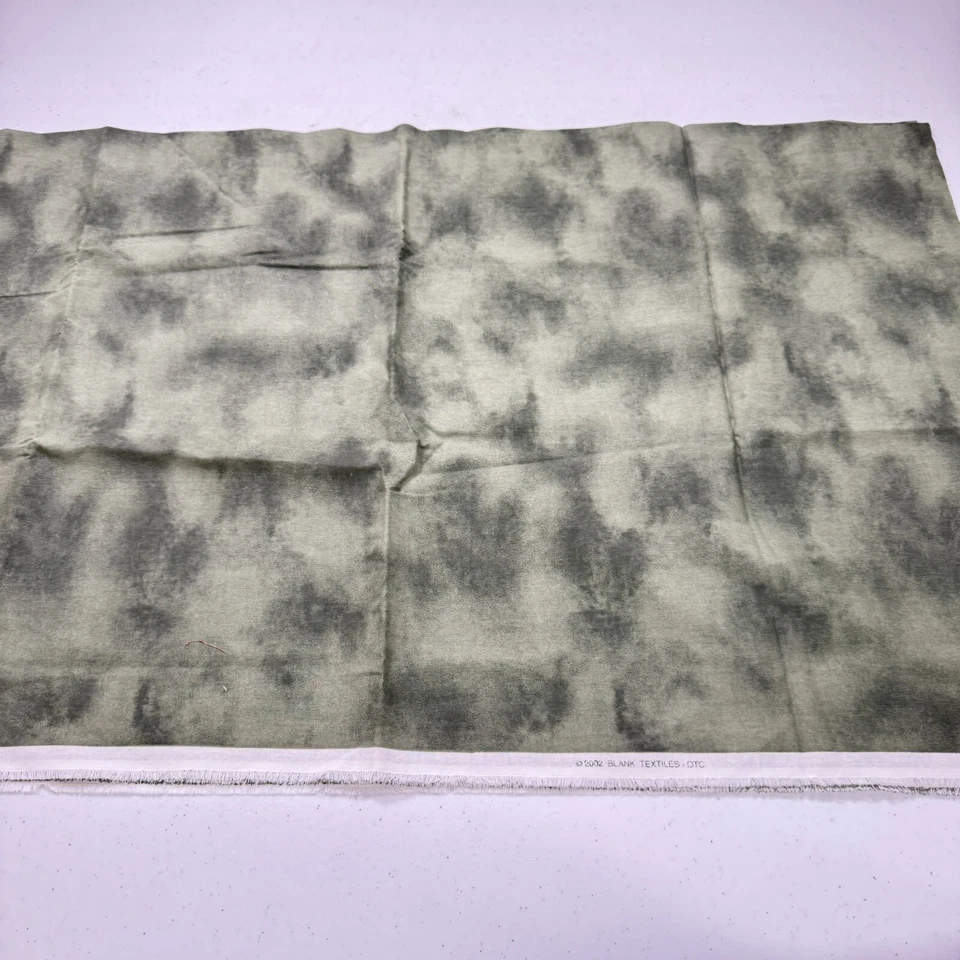 vintage blank textiles fabric green abstract tie dye cotton 44x75 2 yard 90s y2k - Image 2 of 4