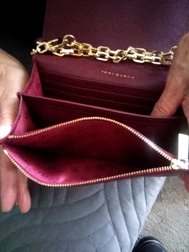 TORY BURCH SHIRAZ BURGUNDY SAFFIANO LEATHER SHOULDER BAG/WALLET/ CLUTCH - Picture 11 of 15