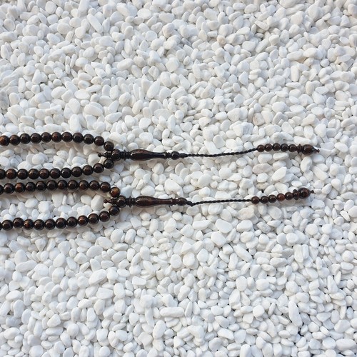 99 Golden Black Coral Indonesian Prayer Beads Misbaha 7-8 MM Yusr Islamic Tasbih - Picture 3 of 5