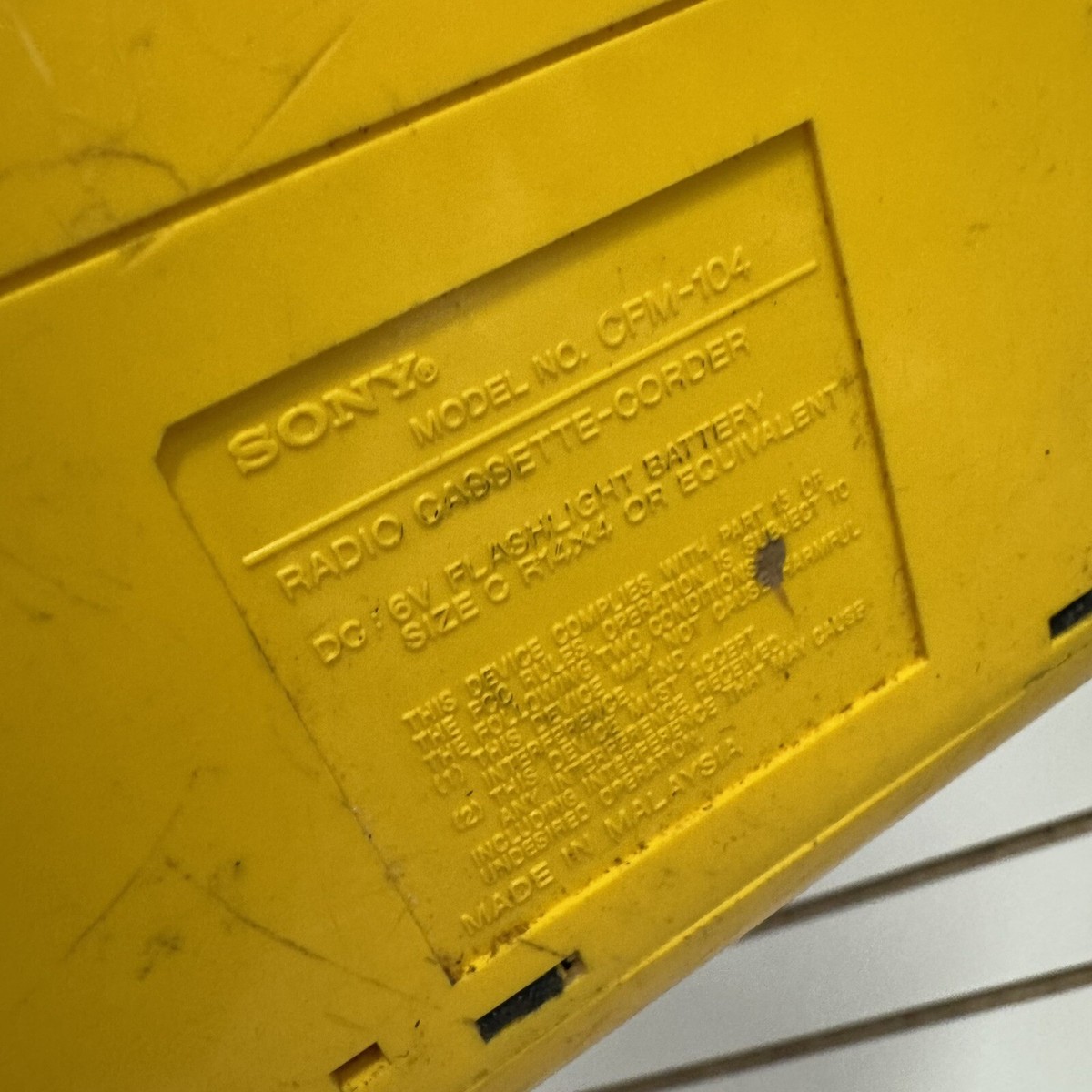 Vintage Sony Sports CFM-104 Yellow Boombox AM/FM Radio