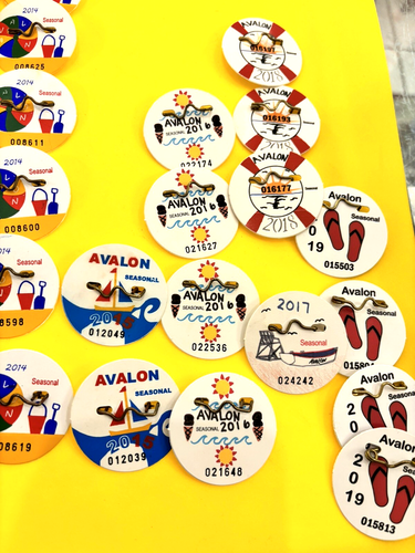 13 YEAR COLLECTION 52 AVALON NEW JERSEY SEASONAL BEACH BADGES/TAGS '07 - '19 - Picture 5 of 13