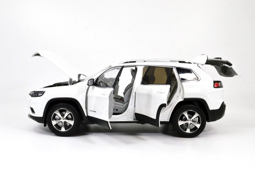 1:18 Scale Jeep Cherokee White Diecast Model Car Collection Gift Children Toy - Picture 14 of 20