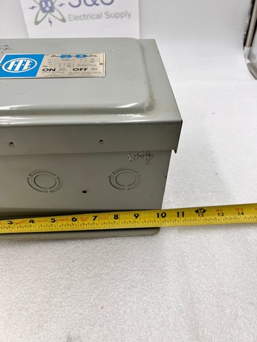 Autobús trifásico ITE/Bulldog BP321 30 Amp 240v-tribución - Imagen 7 de 9