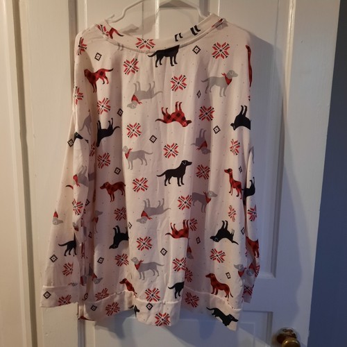 Secret Treasures White With Colorful Dogs Top Sz 3X Long Sleeved Soft EUC - Picture 7 of 7