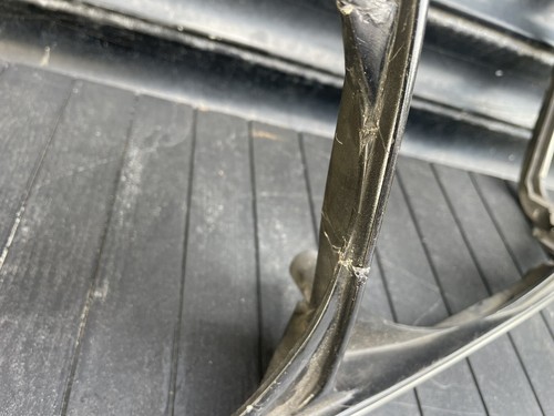 Bentley Turbo R Left Headlamp Surround - Picture 9 of 11