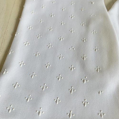Vintage 1950s White Wedding Gloves Size 7 Empire Made Raised Pattern 1960s - Picture 3 of 9