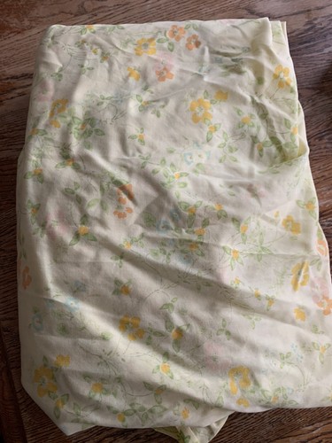 vintage martex fitted sheet full Butter Yellow floral cotton blend Retro Granny