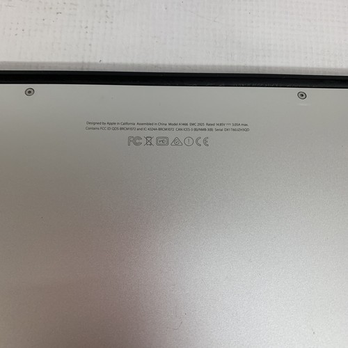 MacBook Air 13" 2015 1.6GHz i5-5250U 8GB RAM 128GB SSD MacOS Catalina - Picture 10 of 13