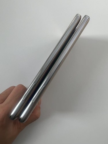 Samsung Galaxy On7 G6000 (1.5+16GB) 5.5" Android Unlocked dual SIM Smartphone - 第 3/11 張圖片