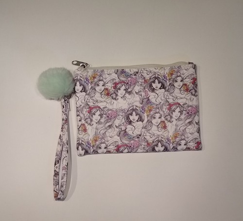 Bolso de muñeca/cosméticos Disney Loungefly Princess Sketch - Imagen 4 de 15