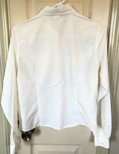 The North Face Womens Size Small White Long Sleeve Button Up Blouse with Vents - Picture 2 of 4