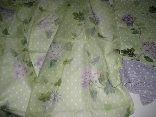 2 Sets Waverly Sheers Blossom Hill Hydrangeas Lavender Green Wind Chimes Curtain - Picture 7 of 9
