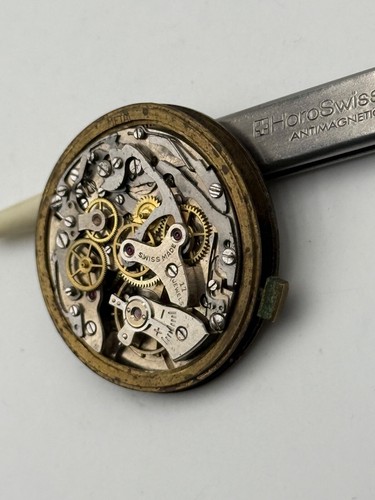 Landeron 51 Chronograph Movement - Picture 2 of 3