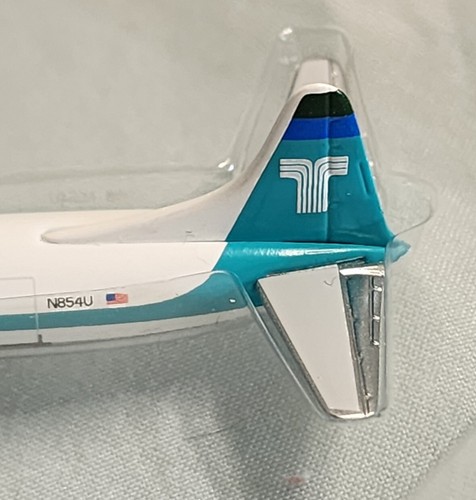 AEROCLASSICS TRANSAMERICA LOCKHEED L-188-C 'N854U' 1/400 SCALE DIECAST MODEL - Bild 8 von 15