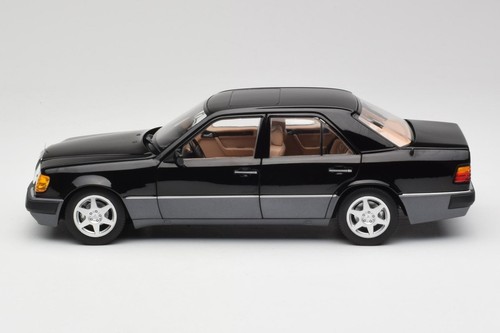 183949 Mercedes 500E W124 Black Limited Edition Norev 1/18 - Picture 4 of 12