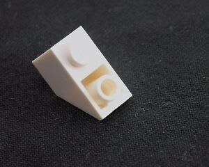Lego White Slope 1x2 Inverted 20 pieces NEW!!!