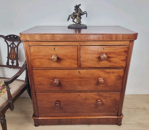Victorian Chest Of Drawers 4 Drawers 19th Century Mahogany Delivery Available