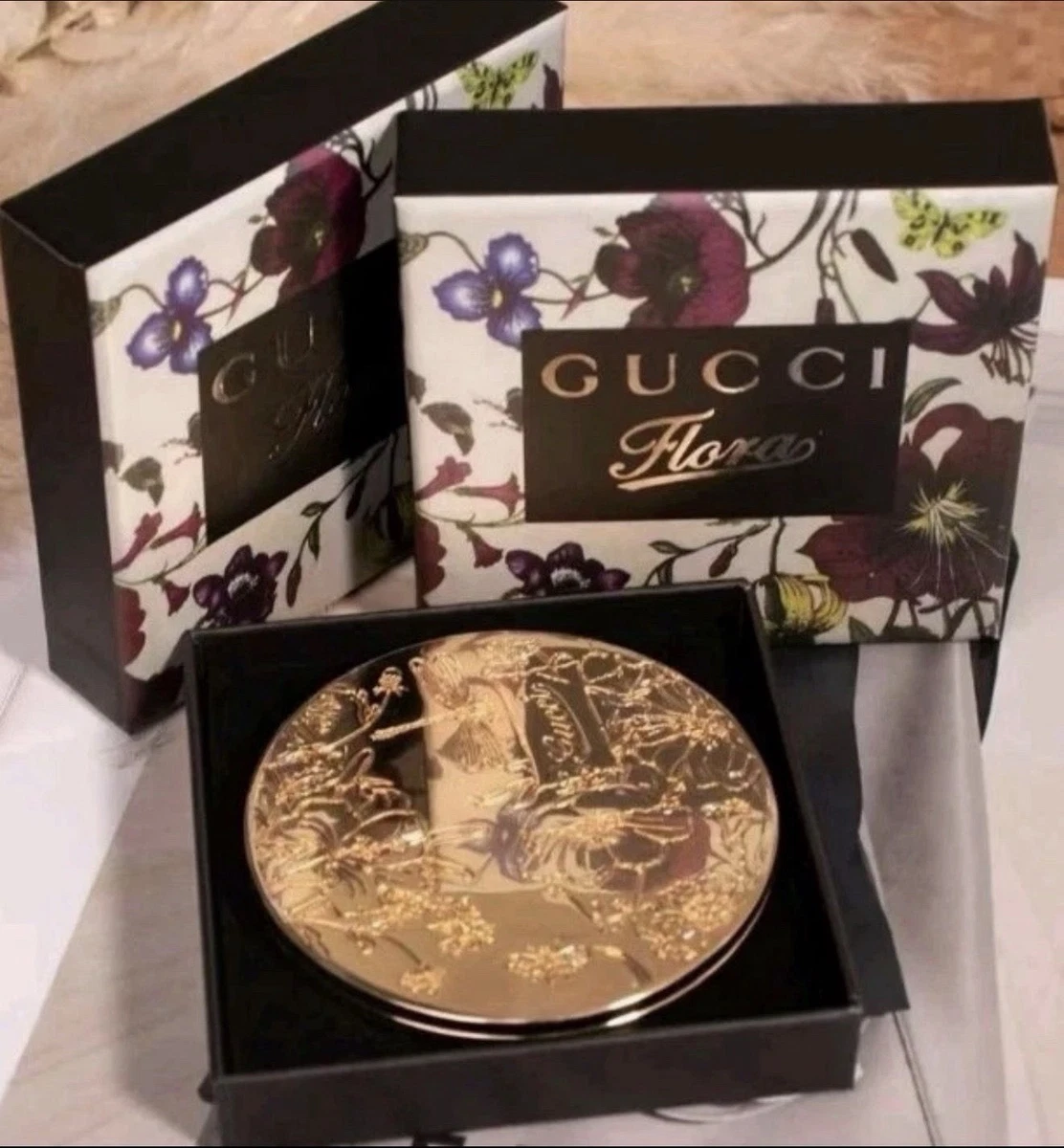 Gucci Compact Makeup Mirrors for sale | eBay