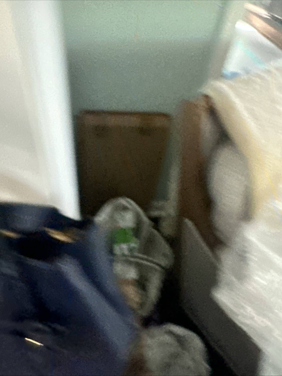 Picture 2 of 6