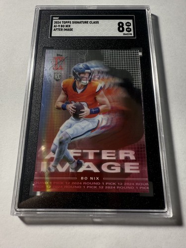 Bo Nix #AI-9 After Image RC 2025 Topps Signature Class SGC 8 casi nuevo-como nuevo - Imagen 2 de 3