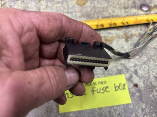 11-14 EDGE Inside Fuse Box Block Black Wiring Connector 517 - Foto 6 di 17