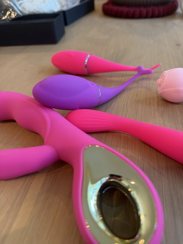 Juego de 5 vibradores para mujer - Estimuladores de punto G y clítoris - Juguetes sexuales de silicona Foto 4 de 4