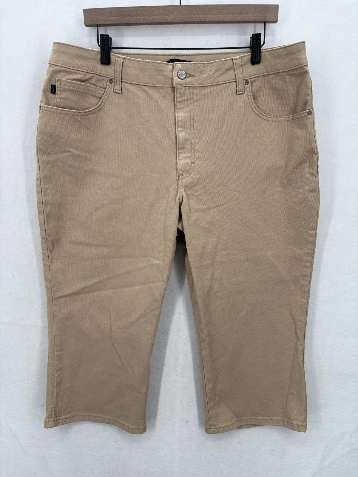 Lee Relaxed Fit Capri Pants Womens 18 Beige Cafe Mid Rise Stretch Twill Chino
