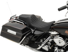 Drag Specialties 0801-1129 Predator III Seat With Black Thread Double Diamond