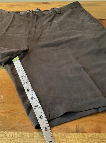 Tommy Bahama Shorts 36 Dark Brown Casino Deck Cruisewear 100% Silk Flat Front - Picture 5 of 7
